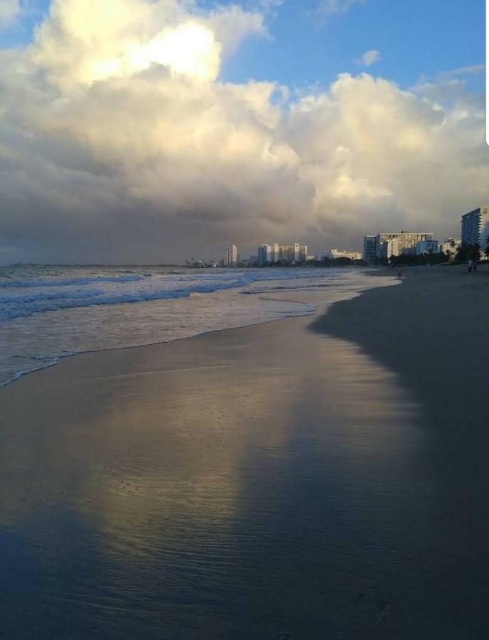 Beach Front Apt Isla Verde 3 San Juan Exterior foto